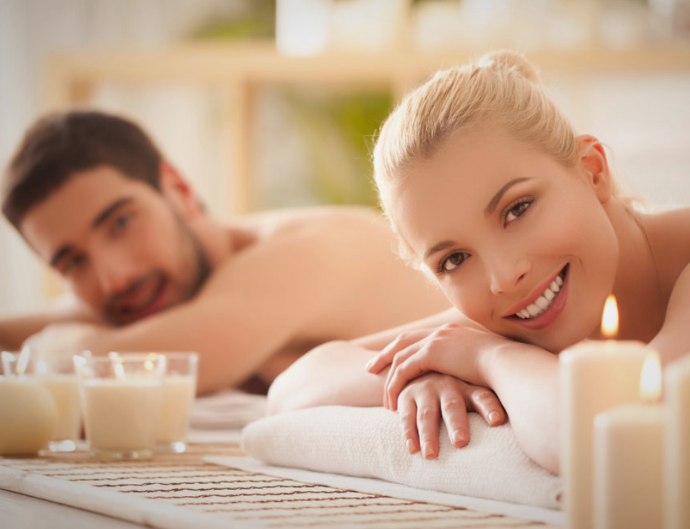 couple massage at paradise spa in Bahria Town